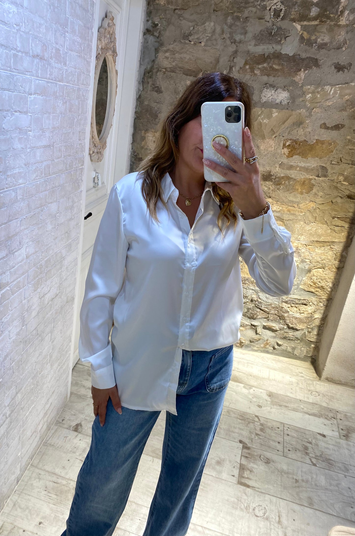 Camisa Blanca elástica con Botones - Veronique