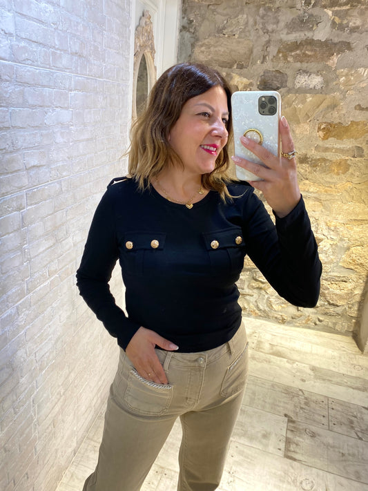 Camiseta Crop negra 2 bolsillos, botones dorados - Veronique