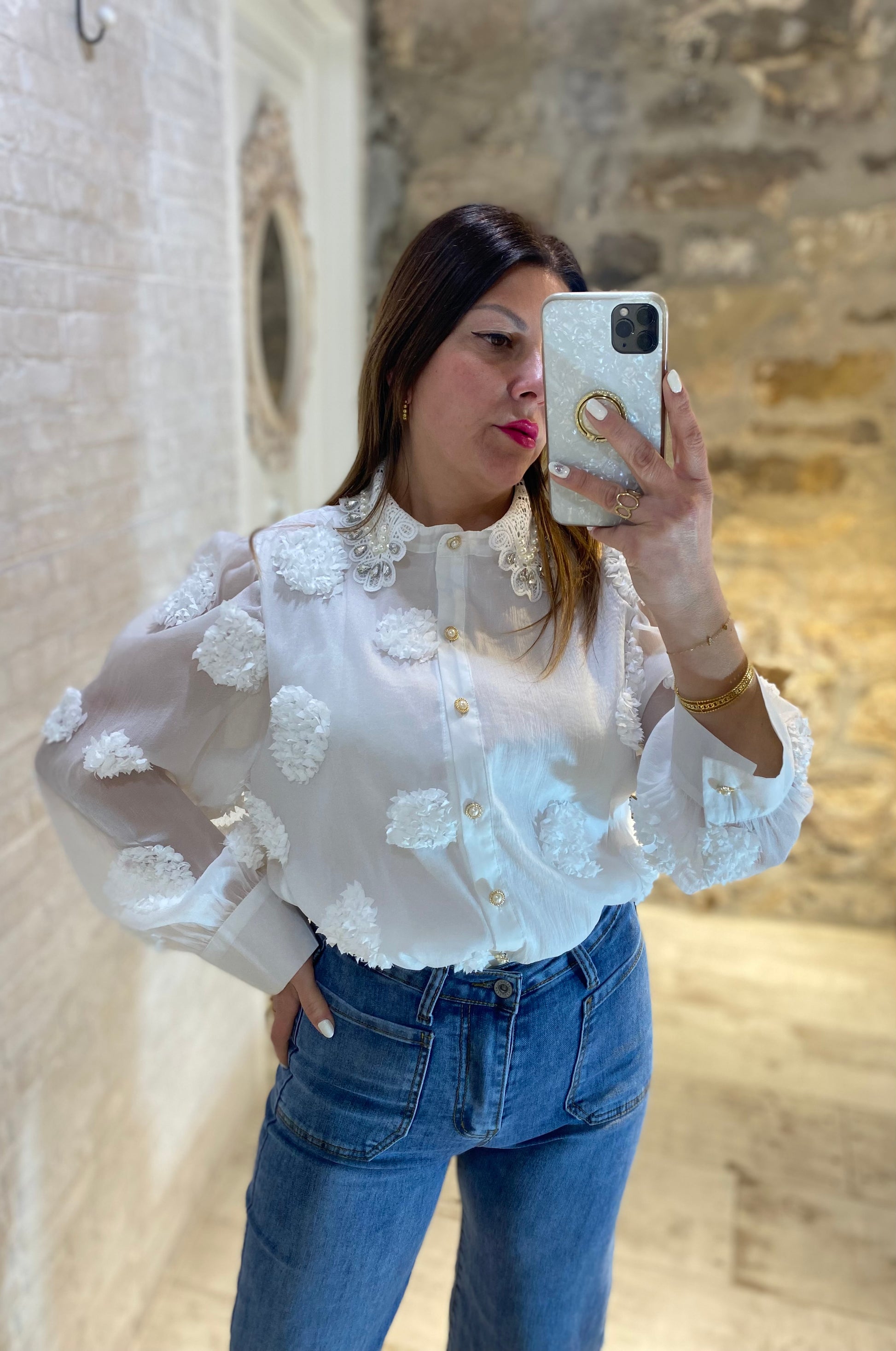 Blusa Blanca Pomposa Cuello JOYA - Veronique