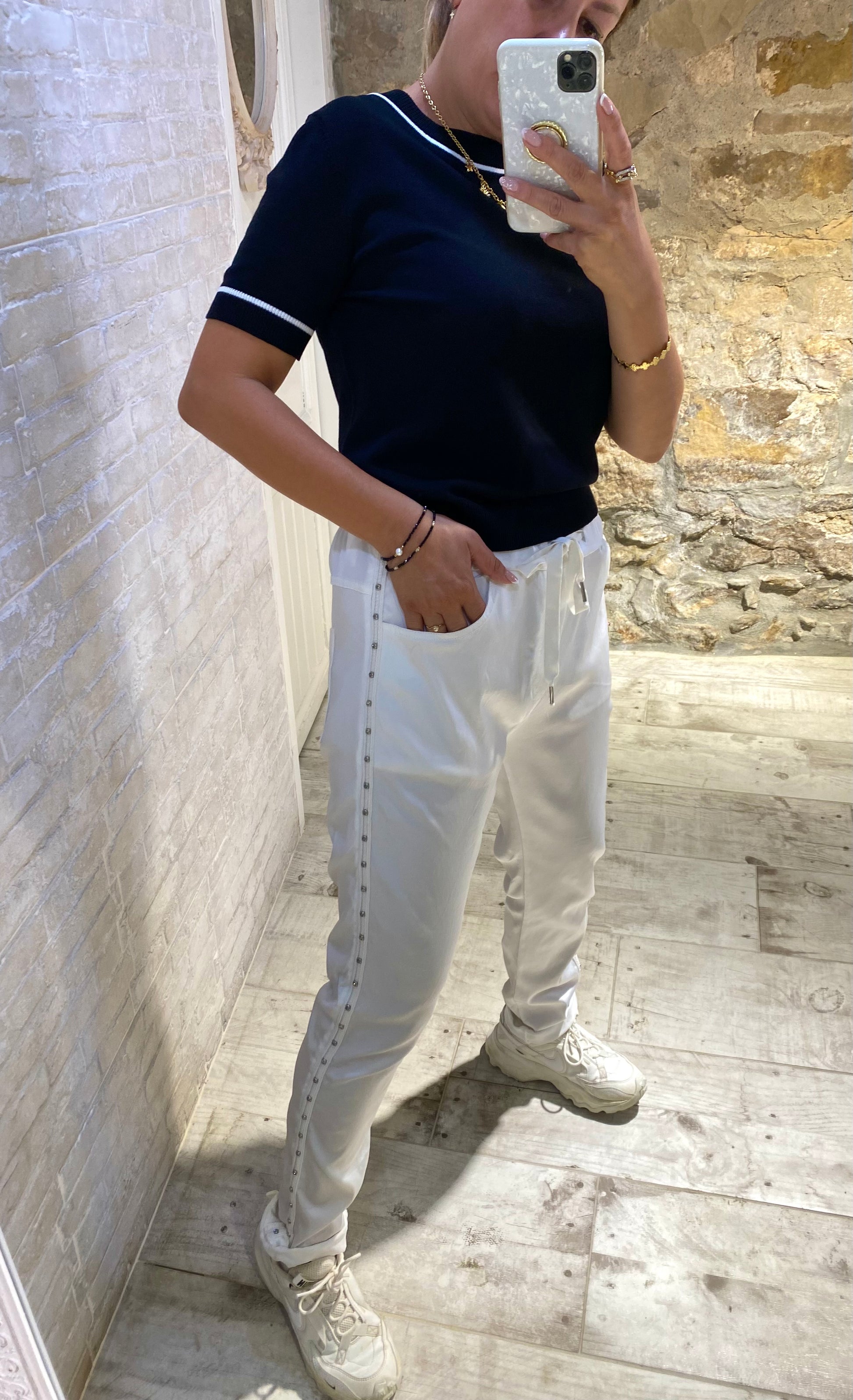 Pantalón Blanco Tachas Lado - Veronique