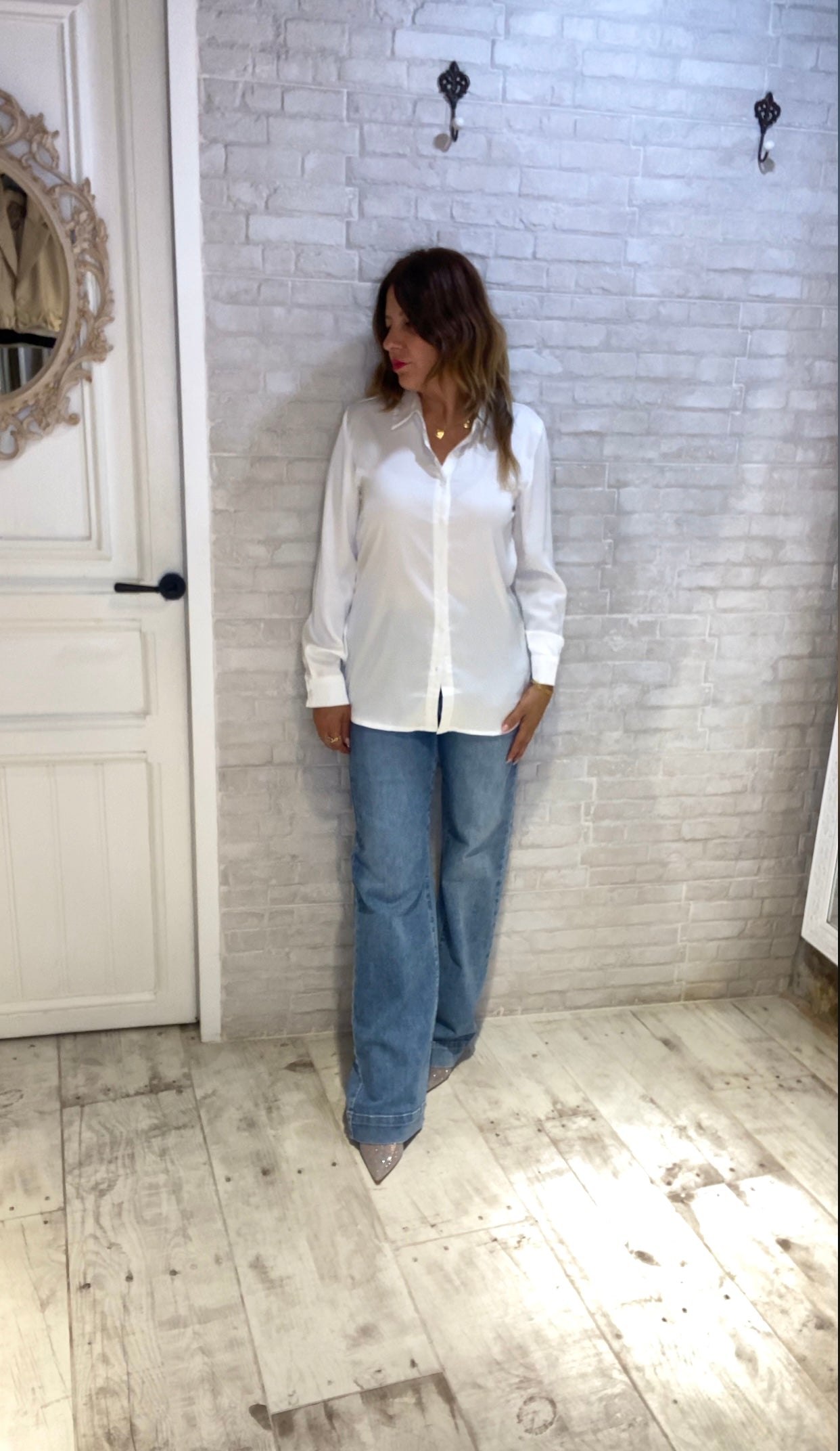 Camisa Blanca elástica con Botones - Veronique