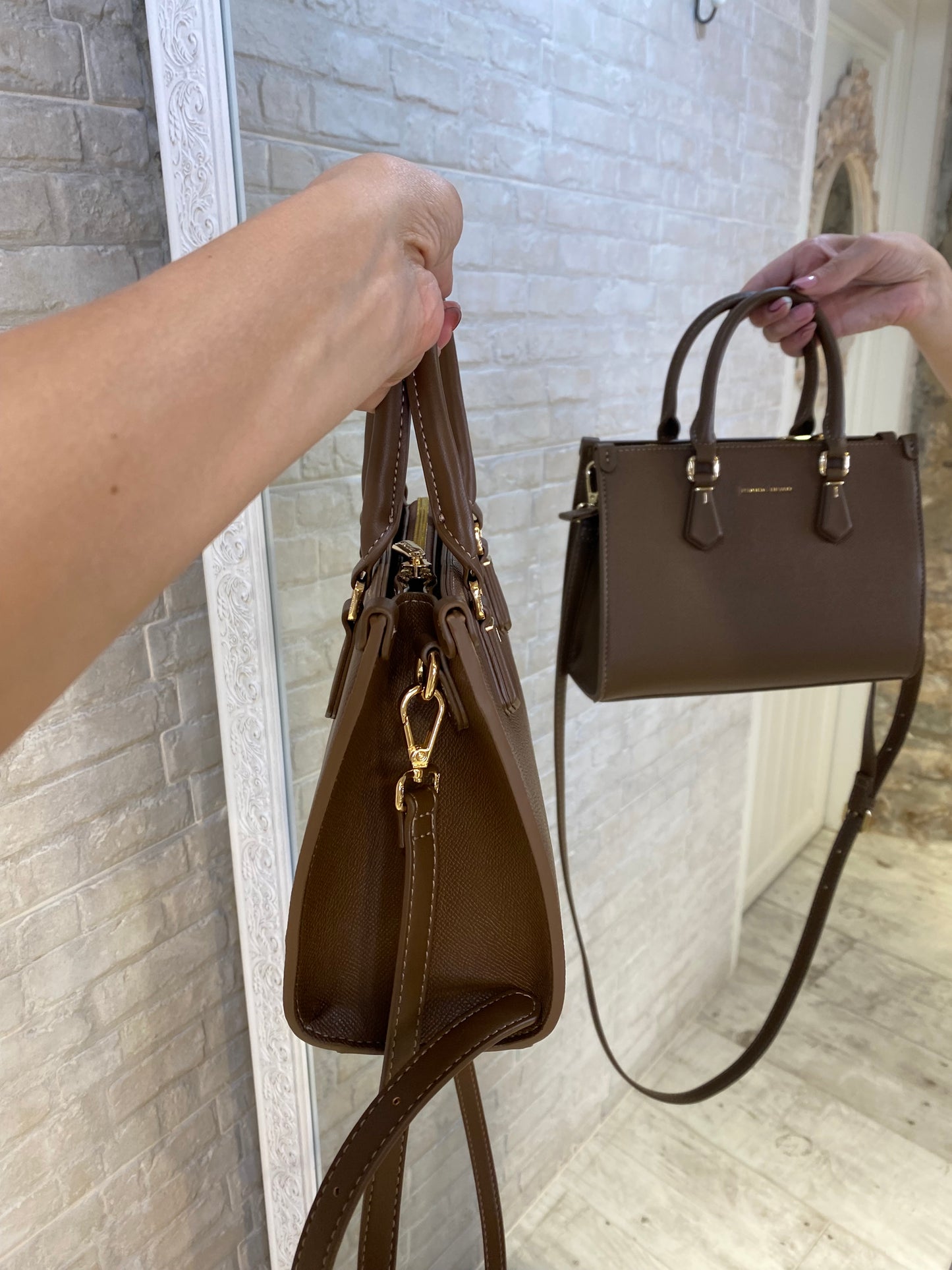 Bolso Camel Mediano con correa regulable - Veronique