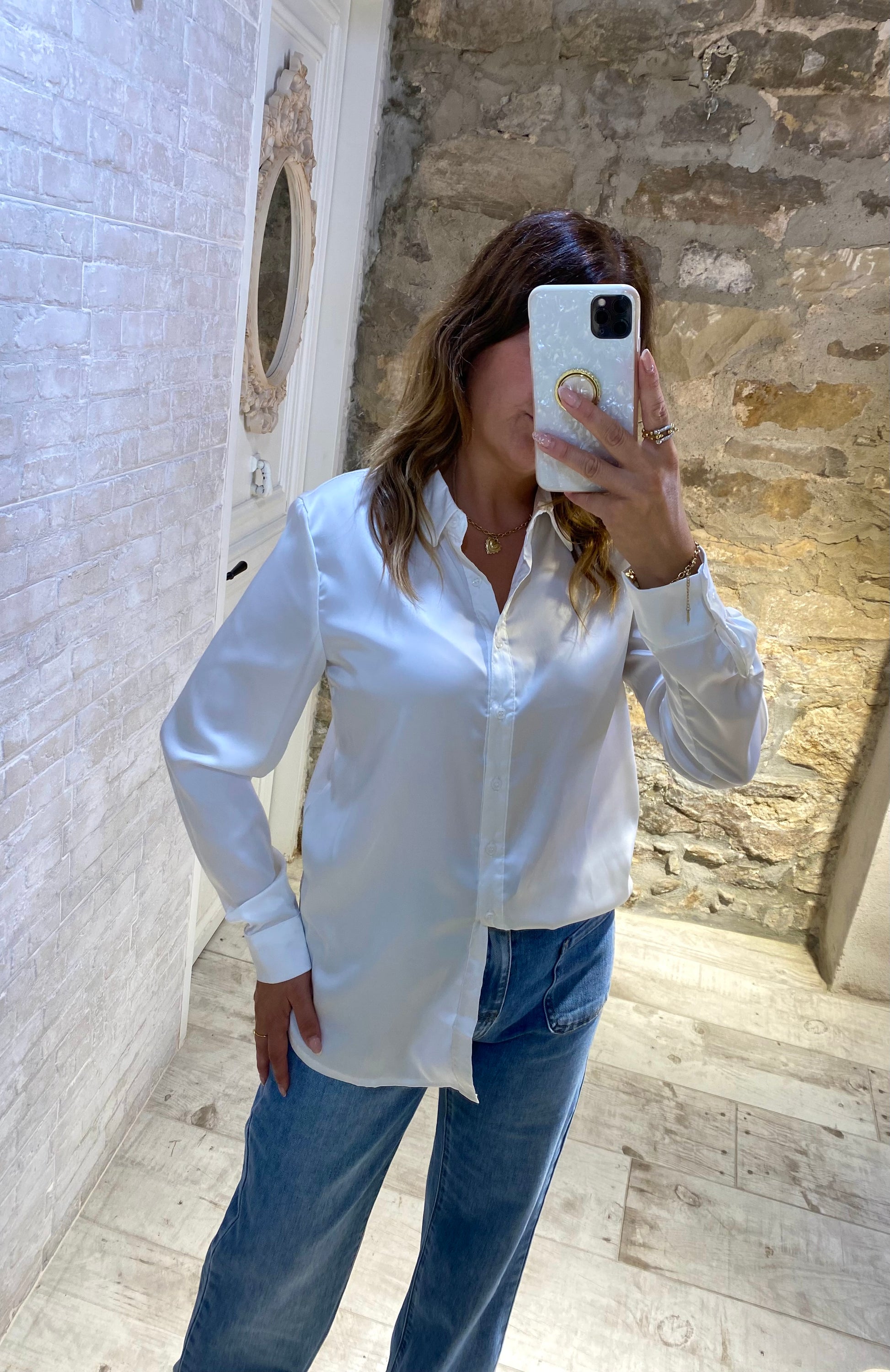 Camisa Blanca elástica con Botones - Veronique