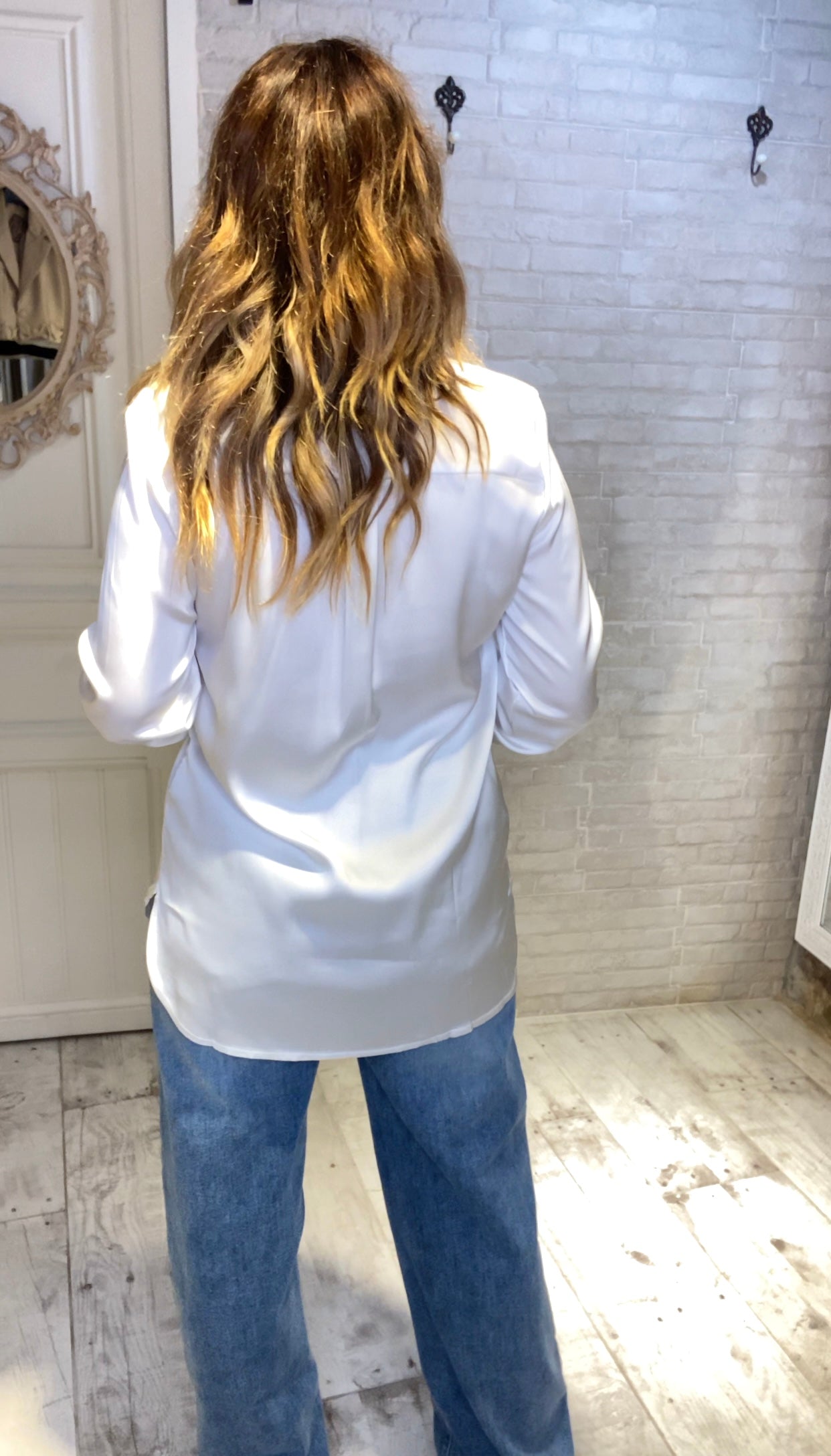 Camisa Blanca elástica con Botones - Veronique