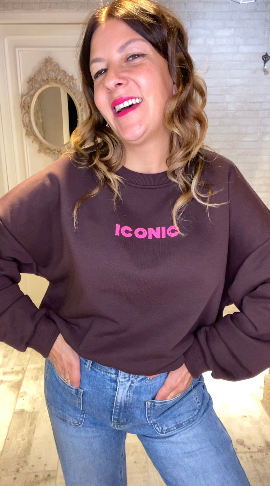 Sudadera Marrón Iconic - Veronique