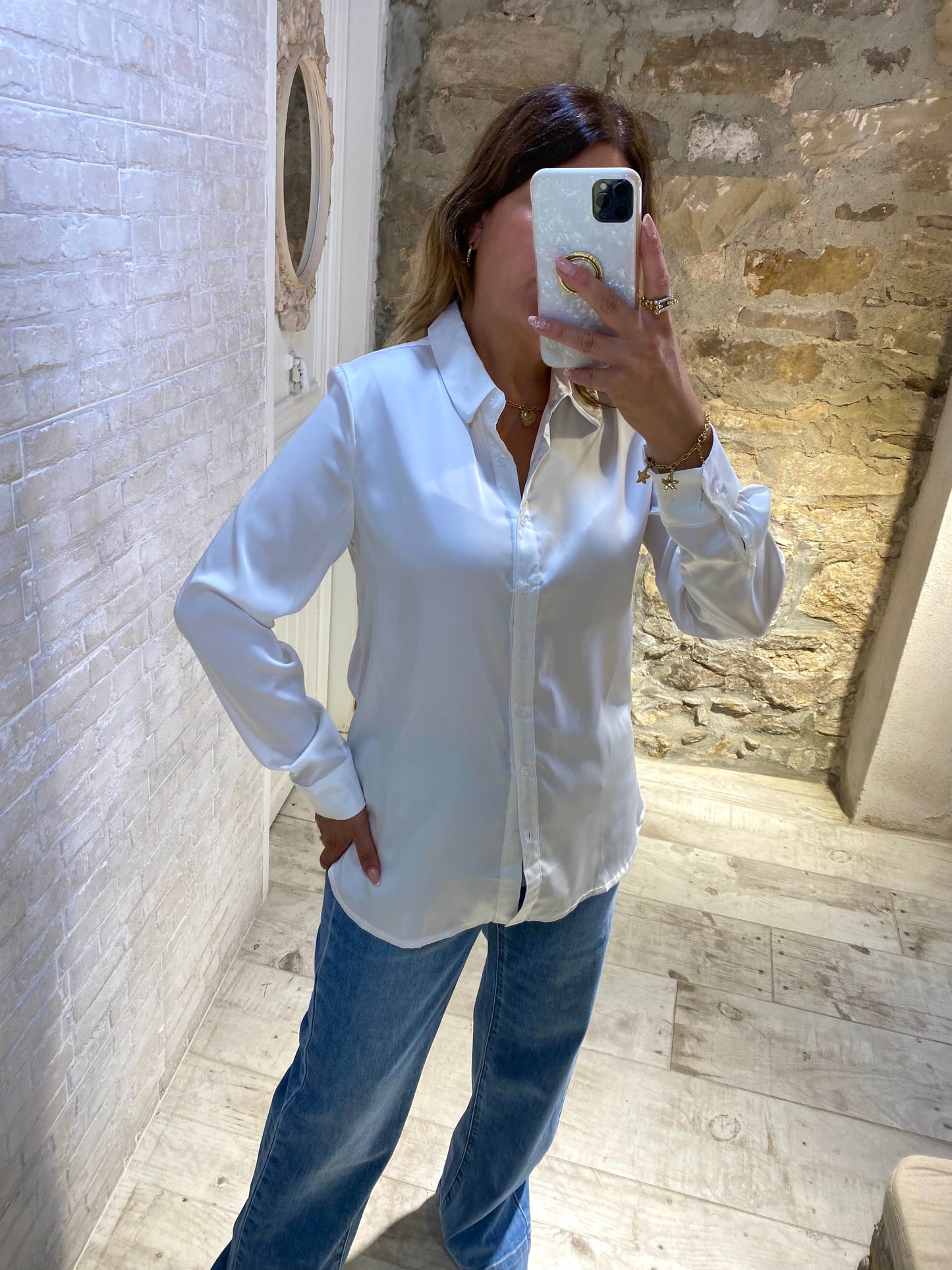 Camisa Blanca elástica con Botones - Veronique