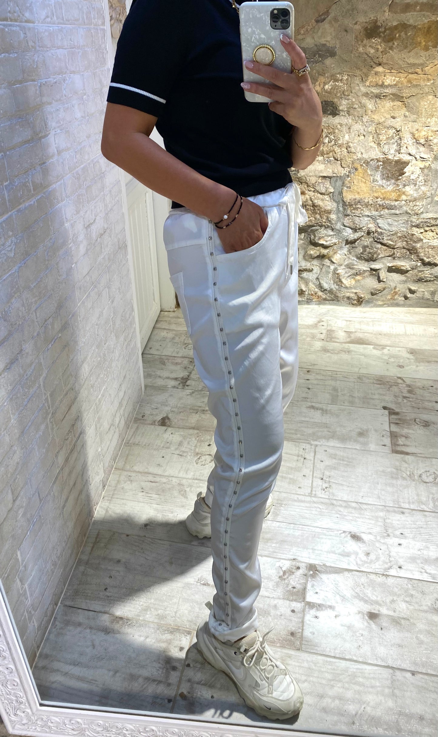 Pantalón Blanco Tachas Lado - Veronique