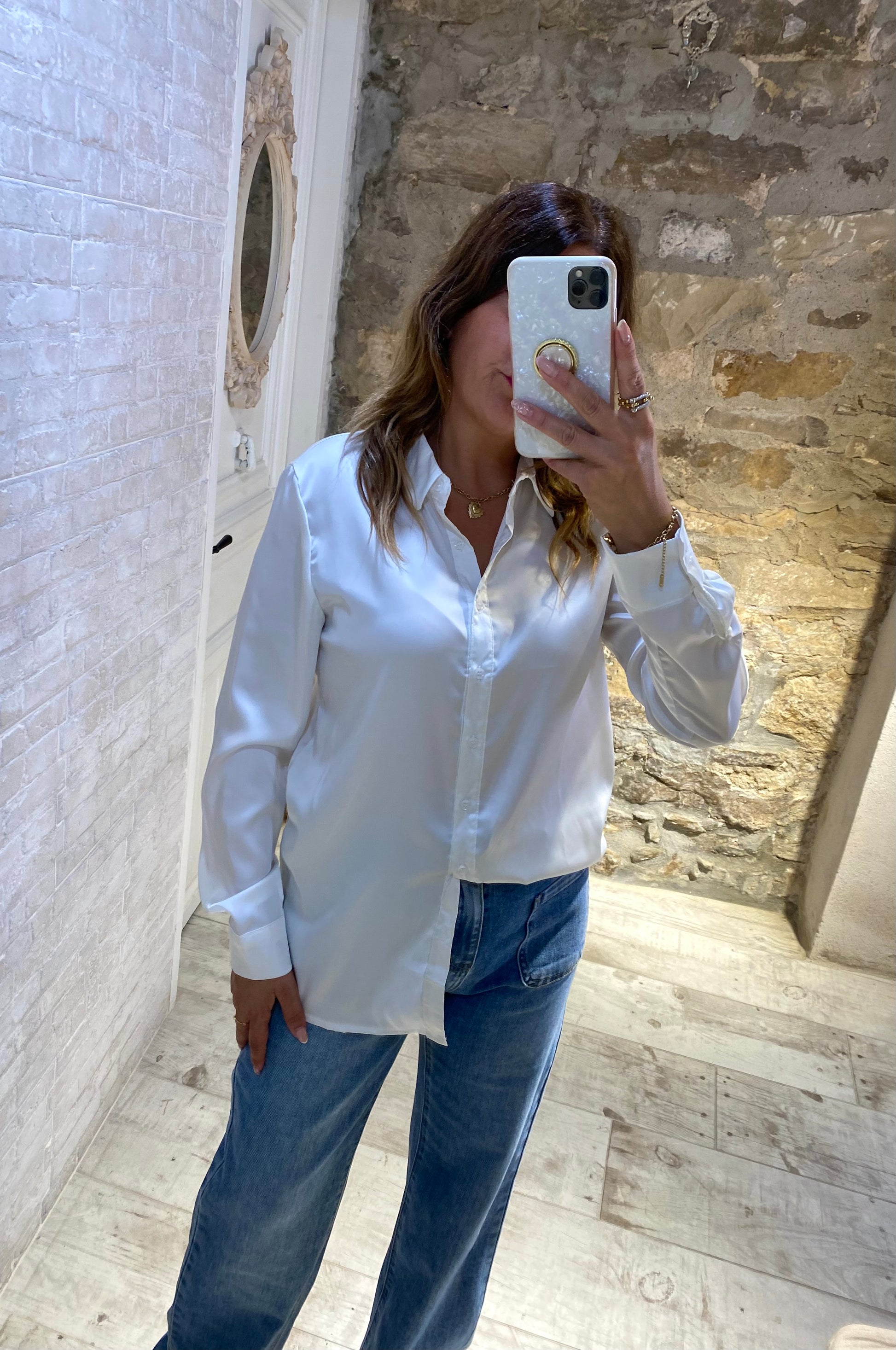 Camisa Blanca elástica con Botones - Veronique