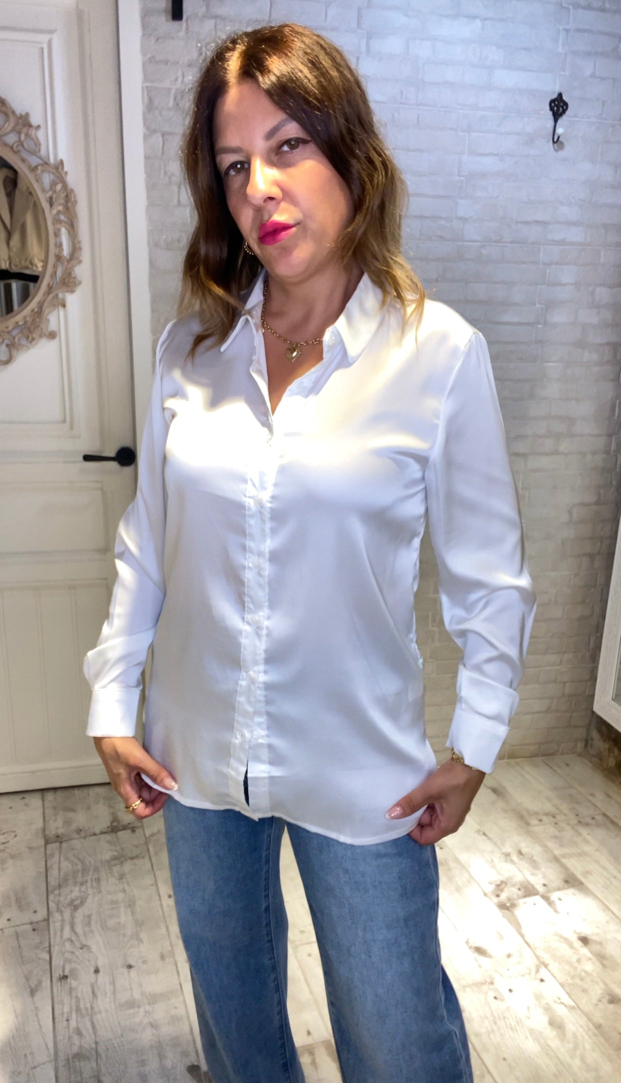 Camisa Blanca elástica con Botones - Veronique