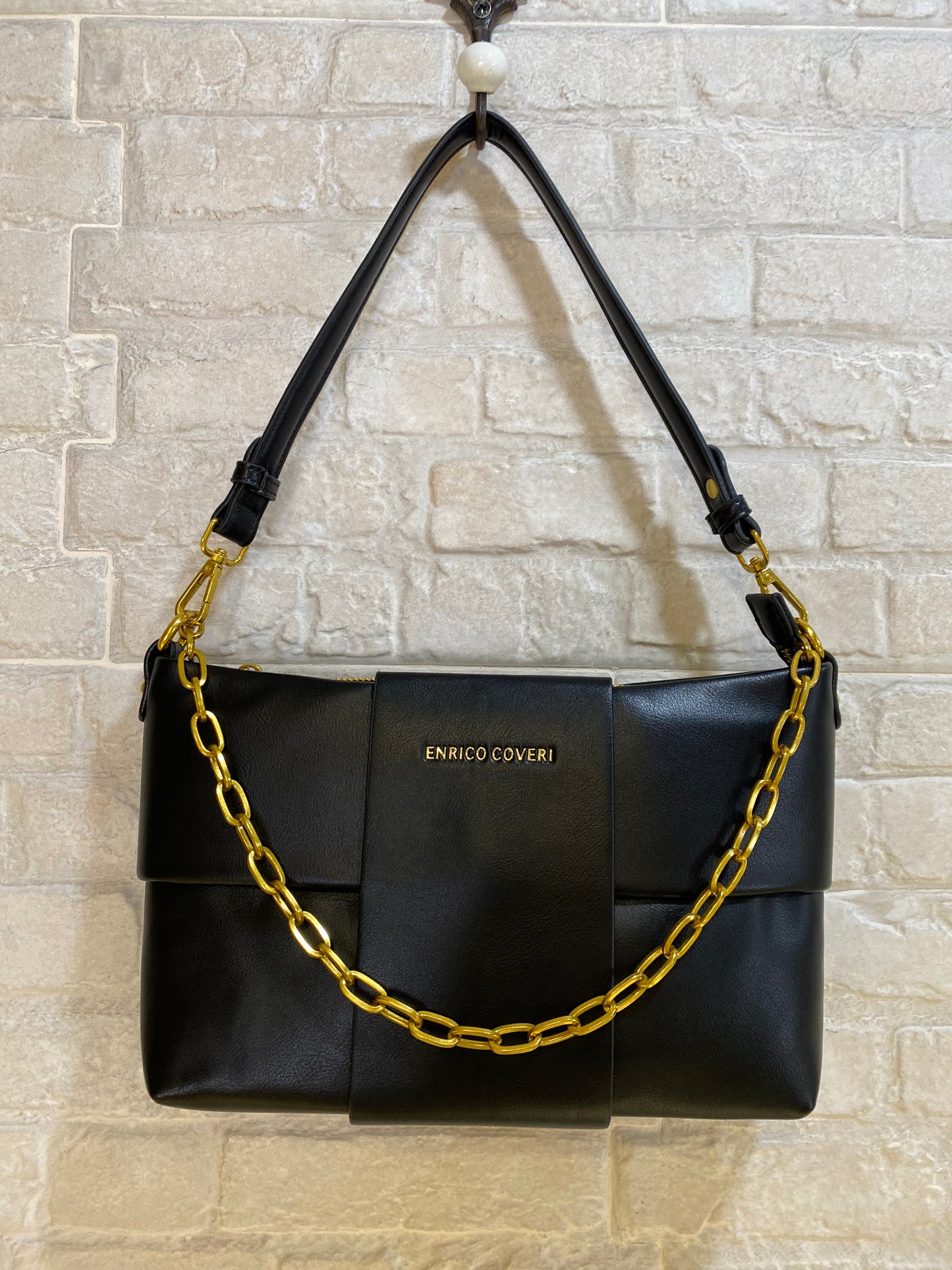 Bolso mediano Negro,cadena colgante correas regulables - Veronique