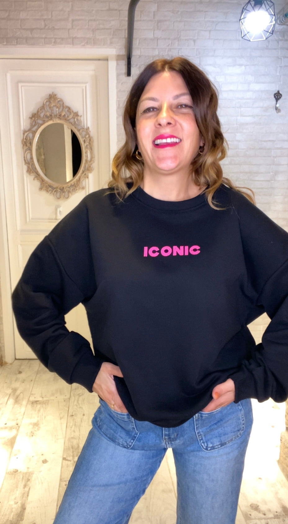 Sudadera Negra Iconic - Veronique