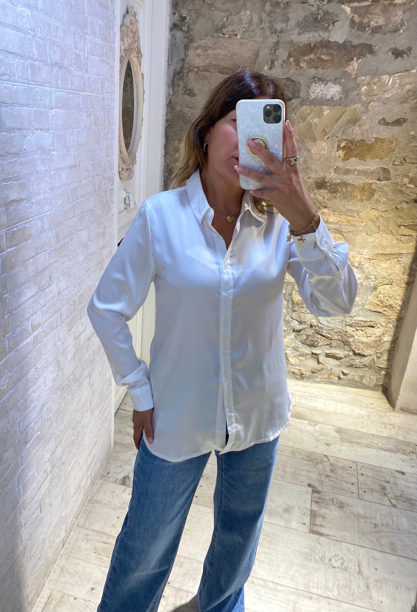 Camisa Blanca elástica con Botones - Veronique