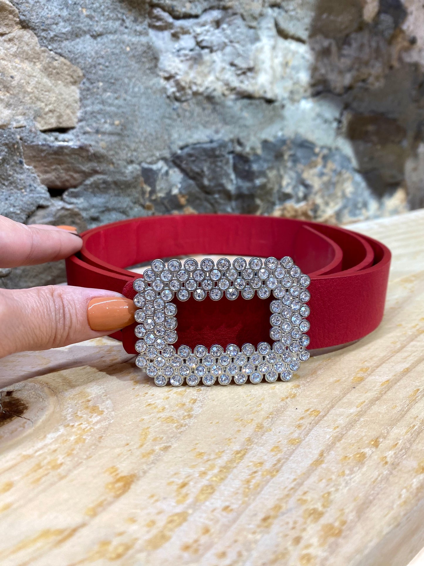 Cinturón Rojo Hebilla Pedrería - Veronique