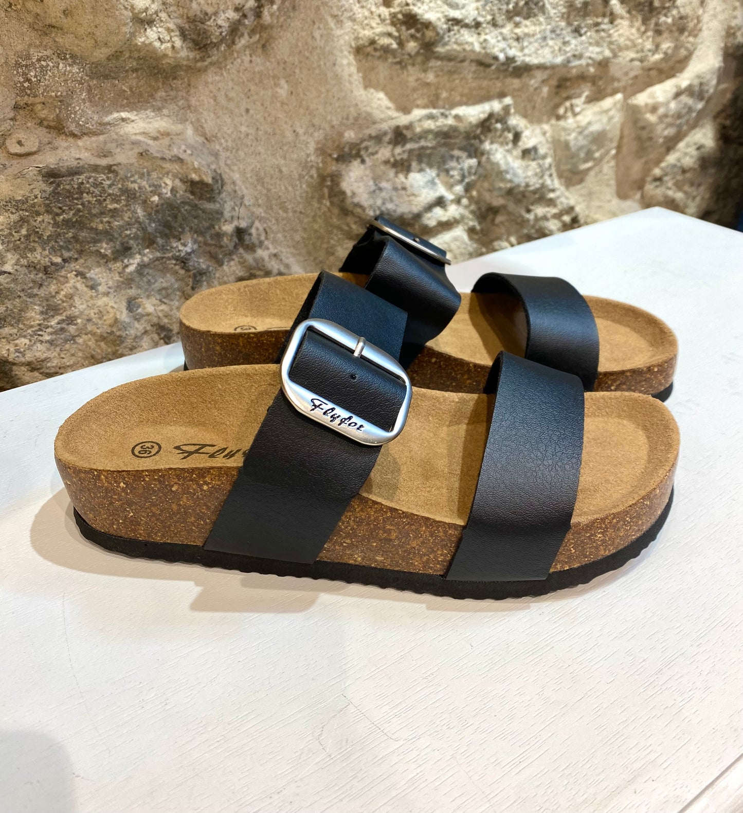 Sandalias Planas Hebilla Regulable ( Ref:282) - Veronique