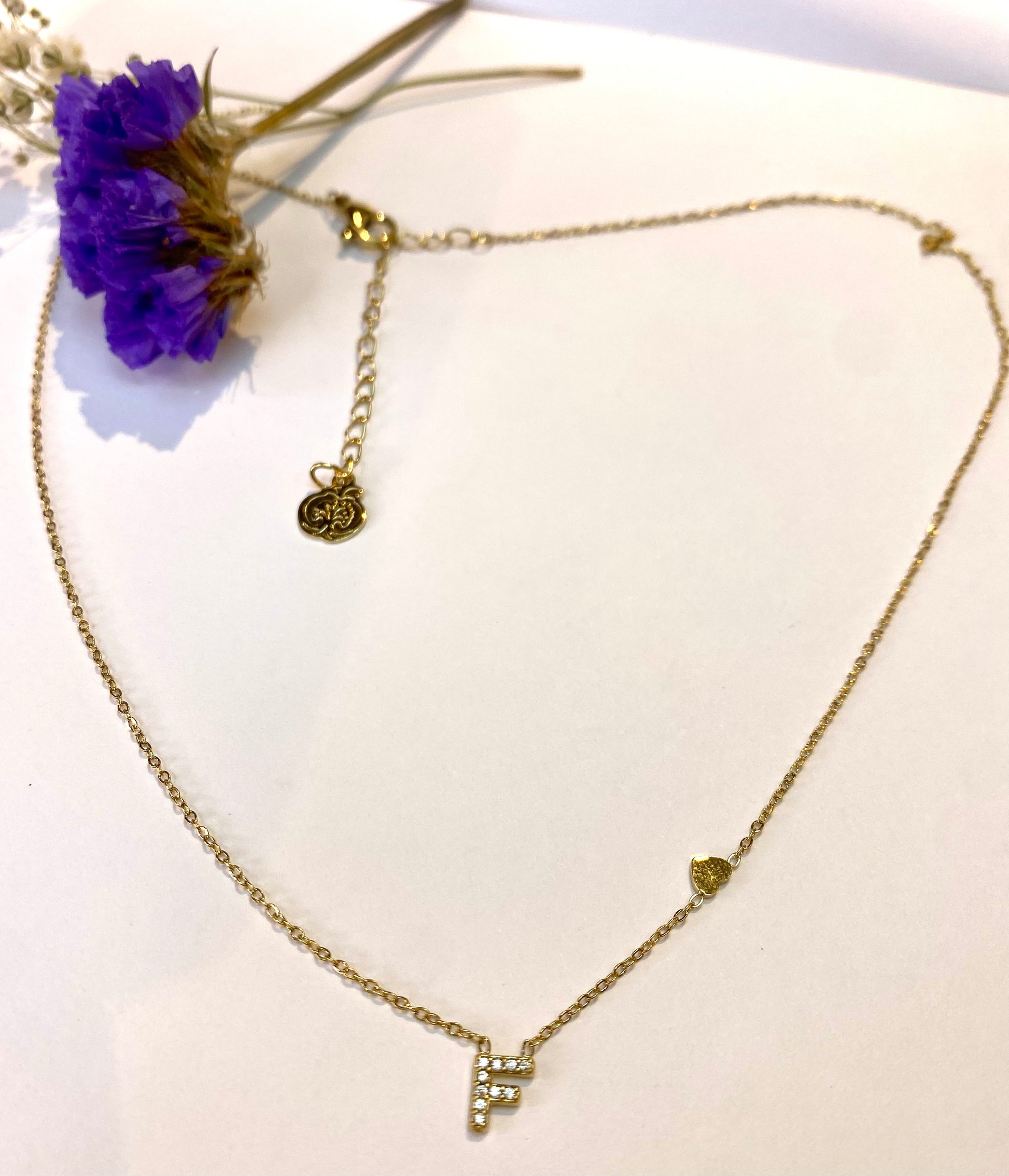 Collar F - Veronique