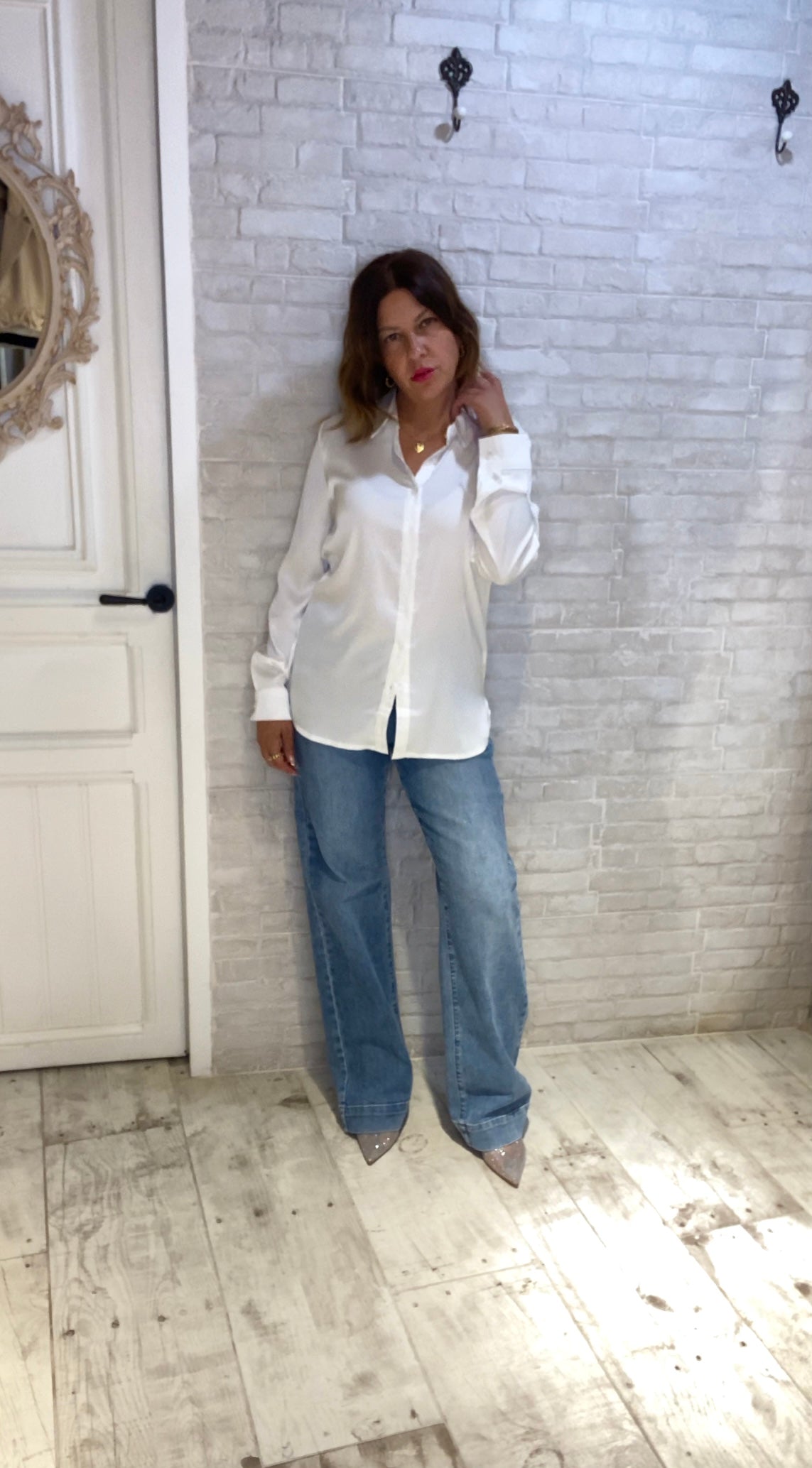 Camisa Blanca elástica con Botones - Veronique