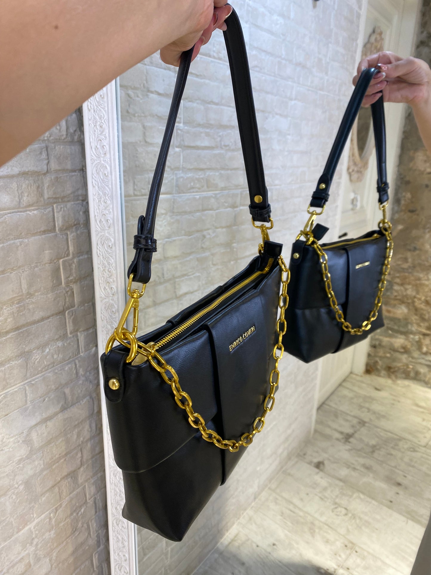 Bolso mediano Negro,cadena colgante correas regulables - Veronique