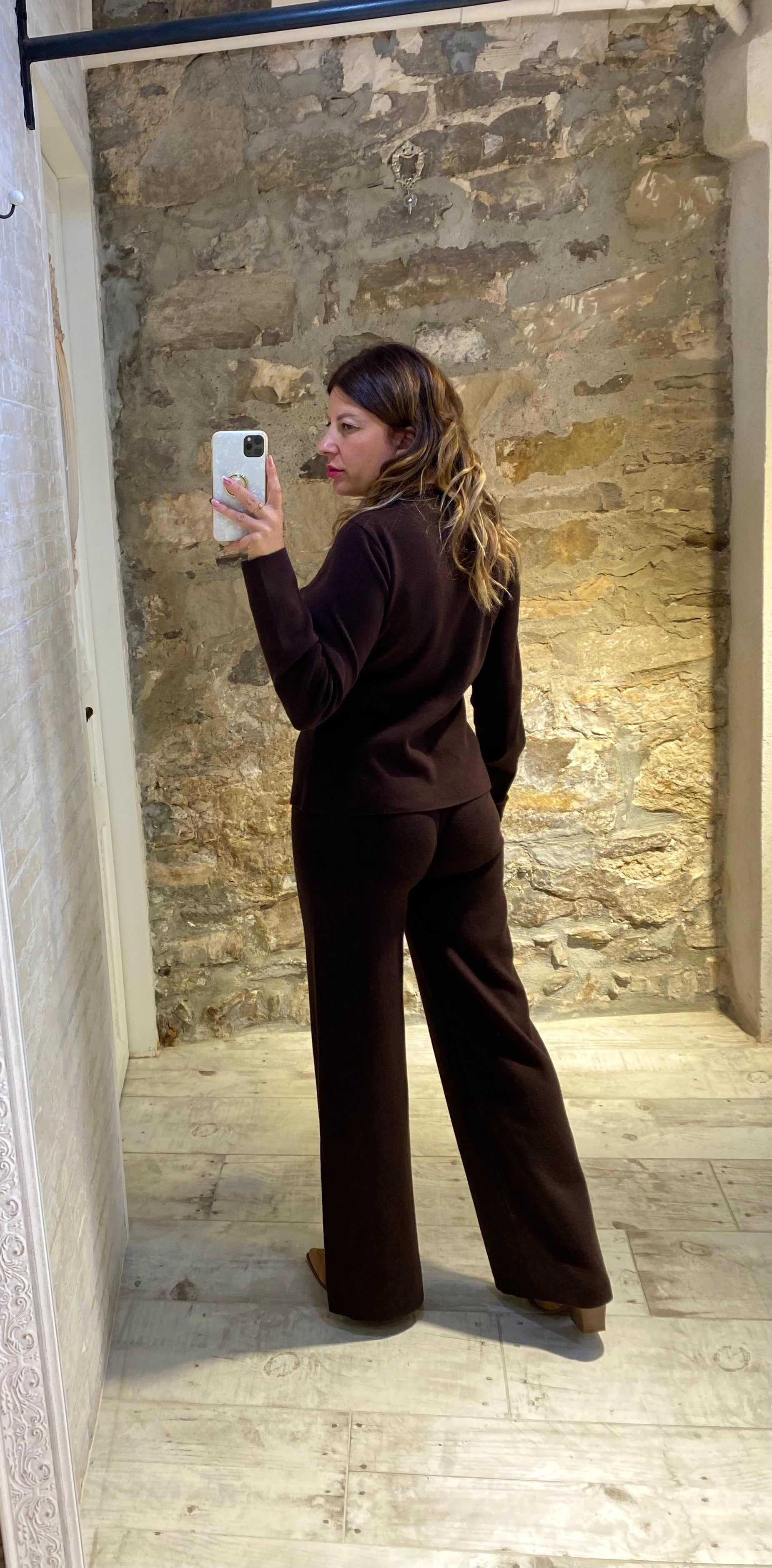 Conjunto Chocolate Nadia, cuello pana - Veronique